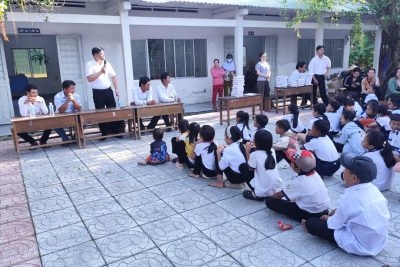TRAO TẶNG NHỮNG PHẦN QUÀ YÊU THƯƠNG – TIẾP SỨC HỌC SINH TRONG NGÀY ĐẦU NĂM HỌC 2026–2027