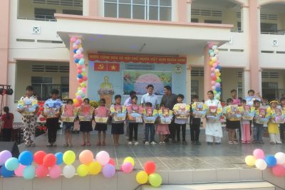 Liên đội hỗ trợ, giúp đỡ ít nhất 15 thiếu nhi có hoàn cảnh khó khăn.