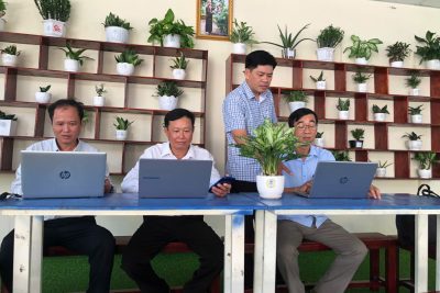 CHI BỘ QUYẾT TÂM LÀM SẠCH DỮ LIỆU, ĐẨY MẠNH CĐS VÀ PHÁT TRIỂN CÔNG DÂN SỐ