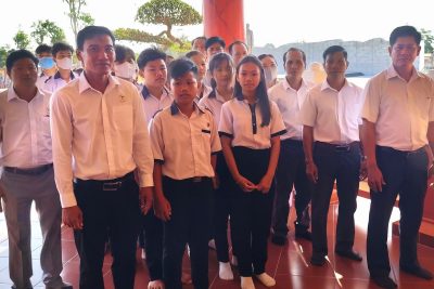 THAM QUAN TRIỂN LÃM TƯ LIỆU LỊCH SỬ KIÊN GIANG (30.4.2975-30.4.2025) TẠI KHU CHỨNG TÍCH HUYỆN VĨNH THUẬN